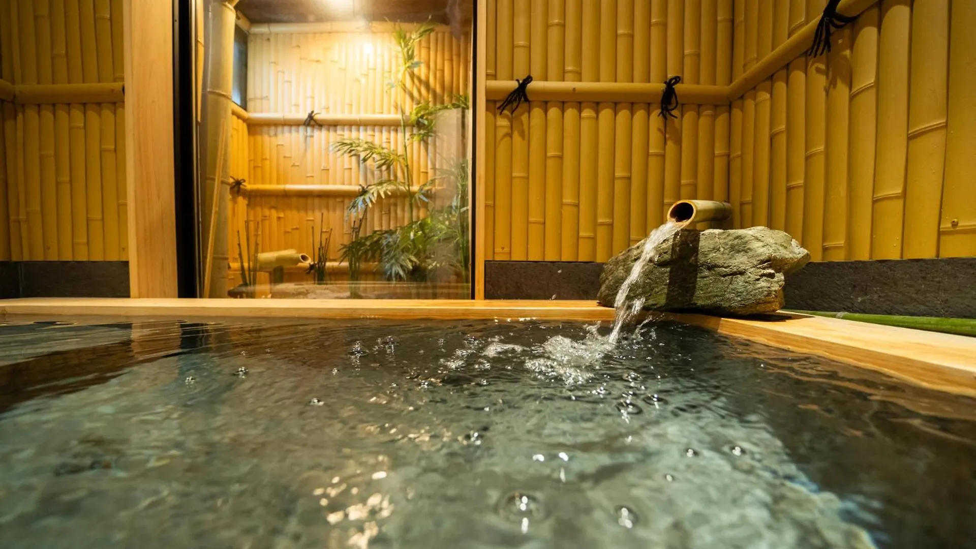 京町家 鯉白-Kyomachiya Rihaku Villa Kyoto Japan