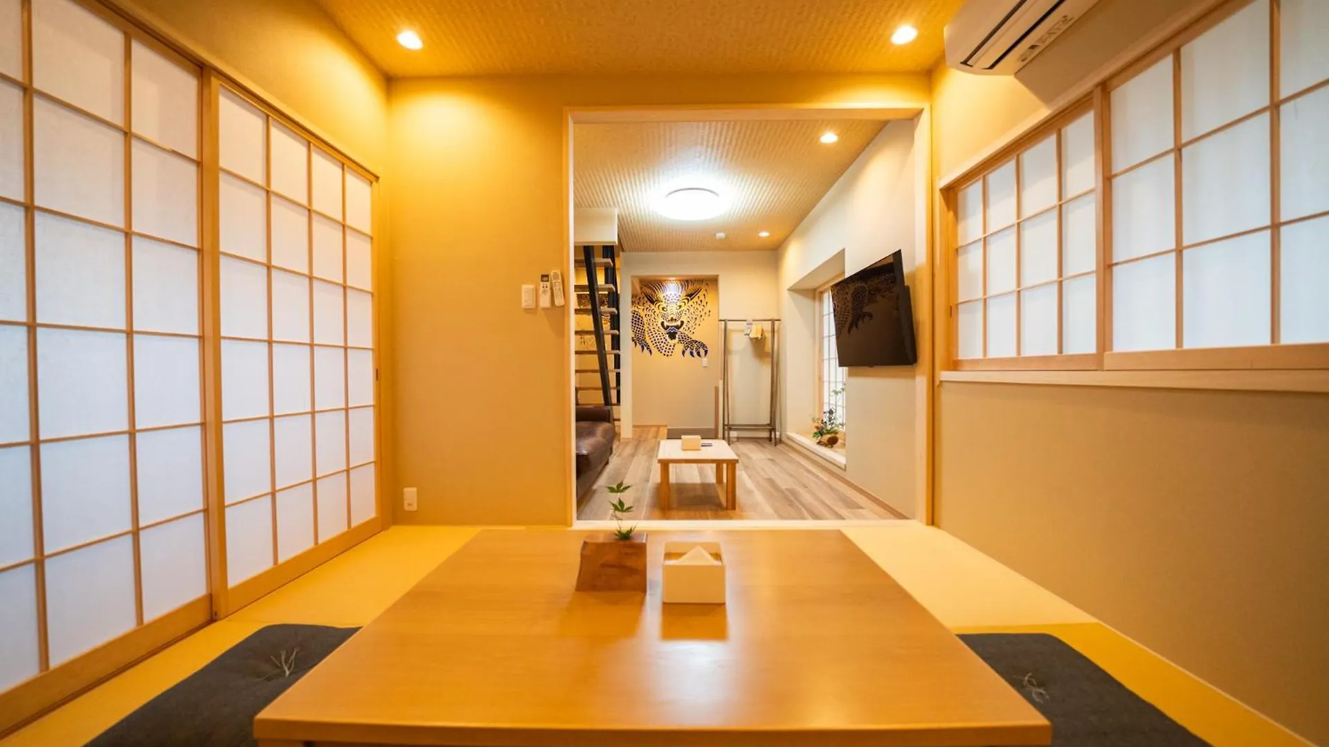 京町家 鯉白-Kyomachiya Rihaku Villa Kyoto